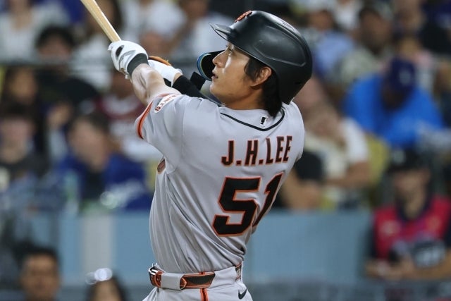 ドジャース戦で４番に座ったジャイアンツのイ・ジョンフ。(C)Getty Images