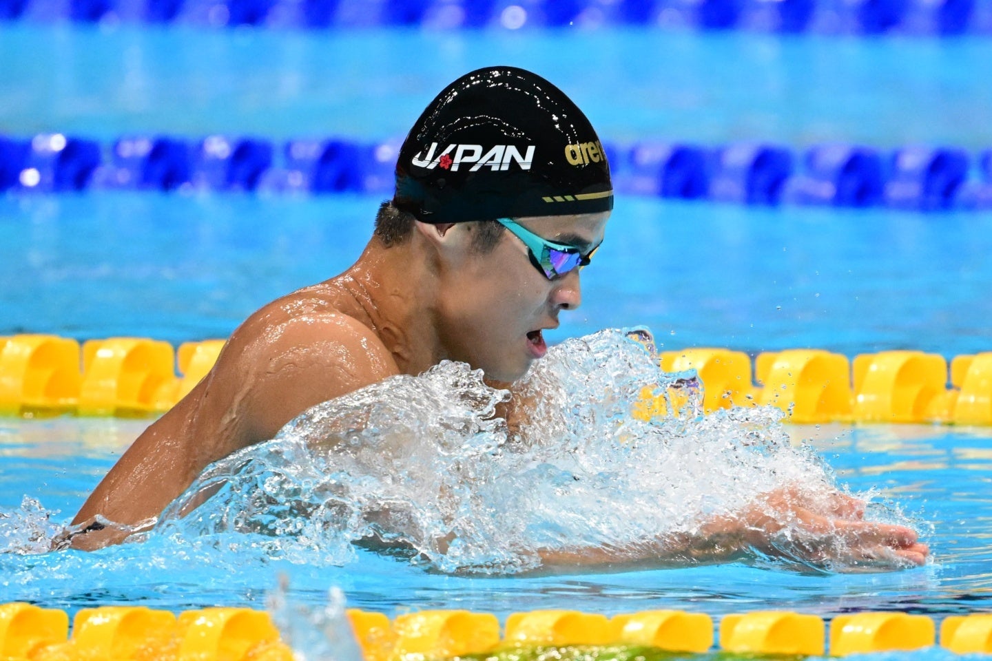 アジア大会400m個人メドレーを制した17歳の小島。(C)Getty Images