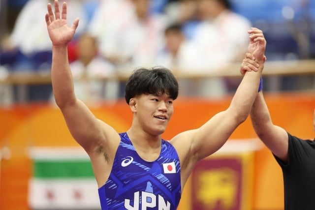 アジアの頂点に立った吉田。写真：大金拳一郎/アフロスポーツ