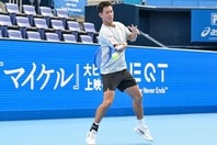 現役最後の試合を終えた錦織。写真：鈴木颯太朗
