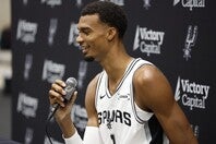 頂点を目指すウェンバンヤマとスパーズの新シーズンがスタートした。(C)Getty Images