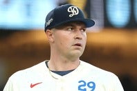 地区シリーズ第１戦に先発登板するスクーバル。(C)Getty Images