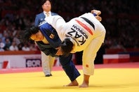 混合団体で日本は３連覇を達成。４試合目の椋木美希が豪快な内股を決めた。写真：梅月智史（THE DIGEST写真部）