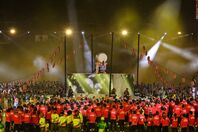 大会のフィナーレを飾った閉会式。地上波での中継はなかった。写真：梅月智史（THE DIGEST写真部）