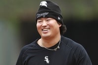 地区シリーズ第２戦で４打数１安打、１打点。村上が勝利に貢献した。(C)Getty Images