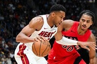 今夏にヒートへ加入したヤニスが新天地デビューを飾った。(C)Getty Images
