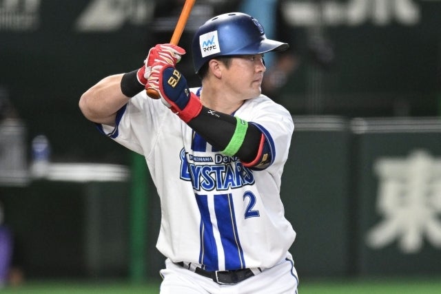 巨人とのCSファーストステージ第２戦で４打数２安打１打点だった牧。写真：鈴木颯太朗