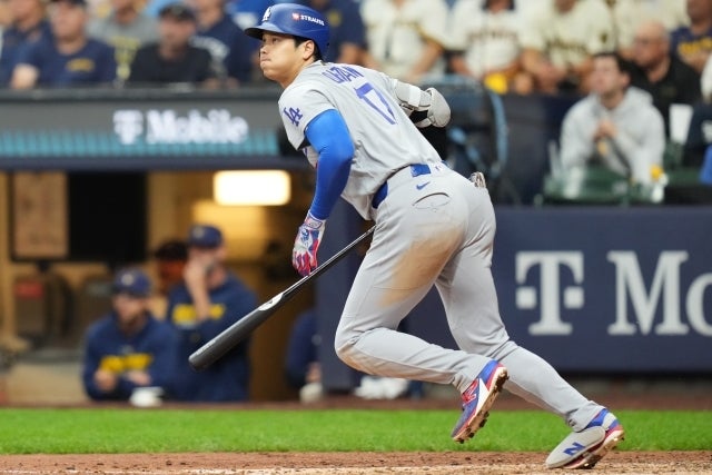 ブルワーズとのNLCSに臨んでいるドジャースの大谷。(C)Getty Images