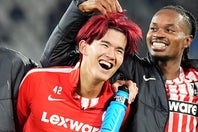 シャルケ戦でブンデスリーガ初ゴールを決めた後藤。(C)Getty Images