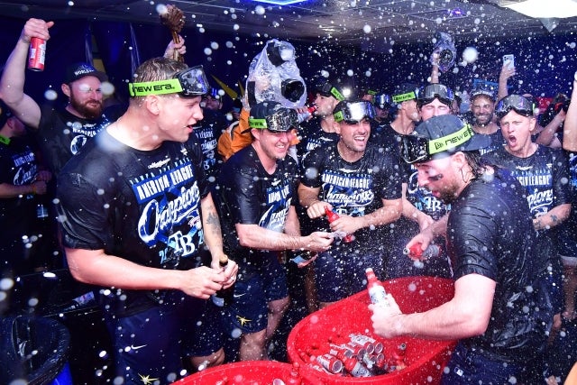 ALCSでガーディアンズを４勝２敗で制し、WS進出を決めたレイズ。(C)Getty Images