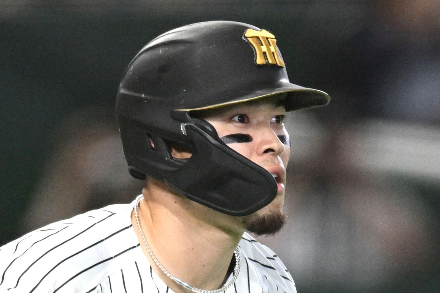多くの資金を投じても獲得に動くべきだとの評価を受けた佐藤。写真：鈴木颯太朗