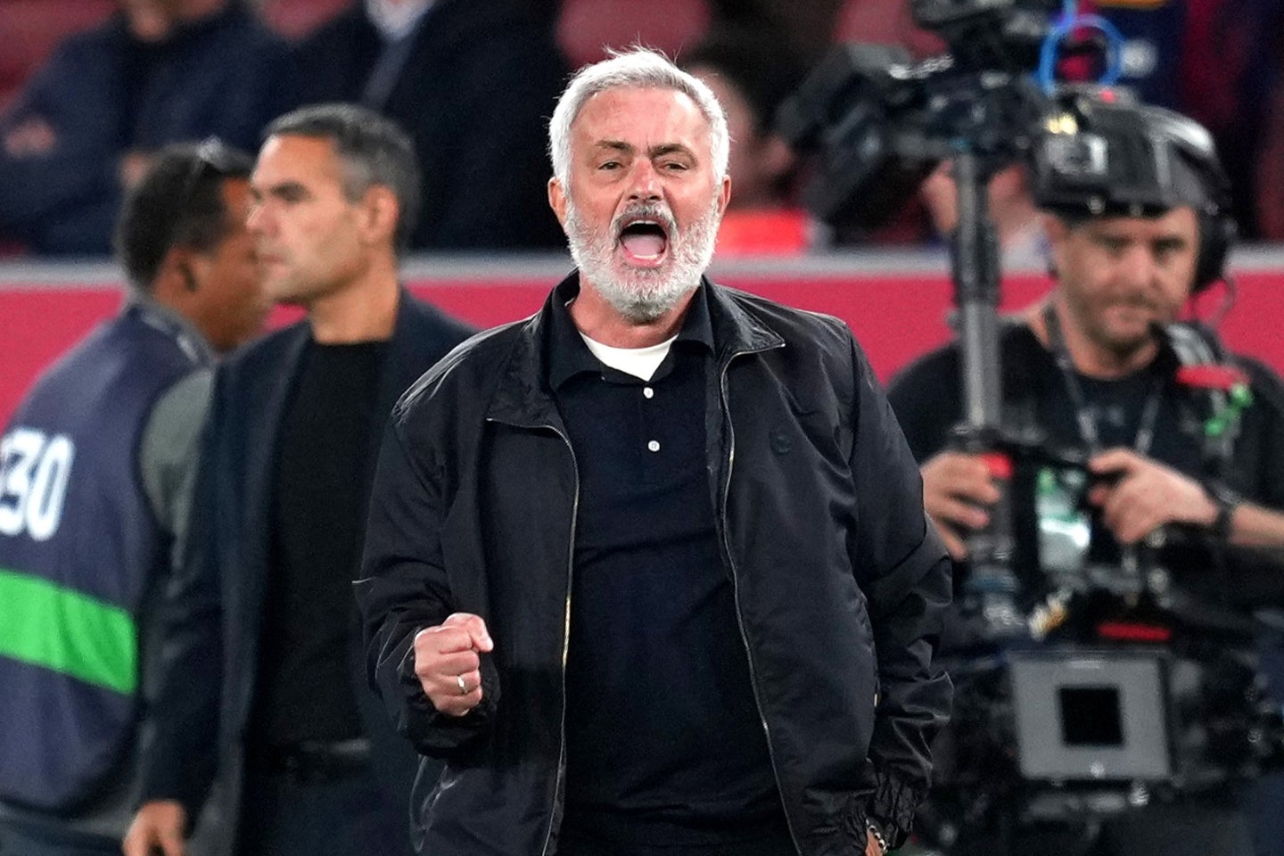 敵地でのバルサ戦を２-１で制したマドリー。モウリーニョ監督の采配が光った。(C)Getty Images