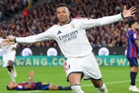 エムバペの２ゴールで、レアル・マドリーが敵地でバルサに勝利した。(C)Getty Images