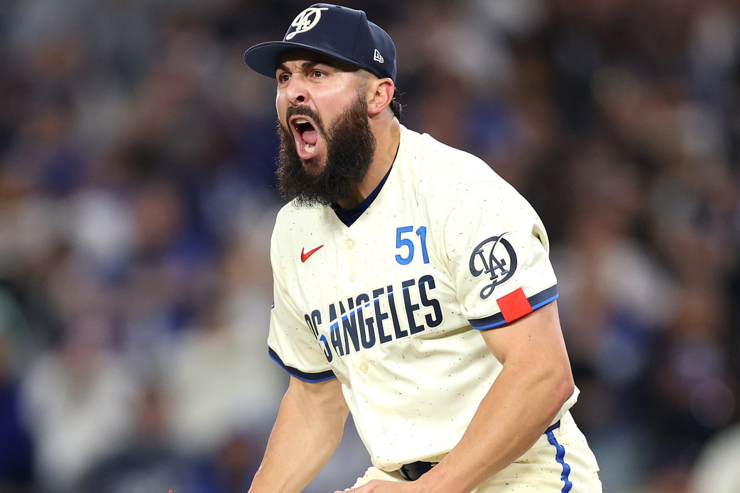 今オフにFAとなったベシア。現地メディアはドジャースとの再契約を予想している。(C)Getty Images