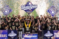 WS初制覇を飾ったブルワーズの選手たち。(C)Getty Images